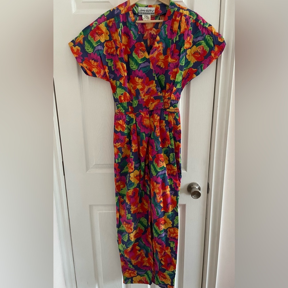 Amazing True Vintage Joan Walters Petites Bright Floral Jumpsuit